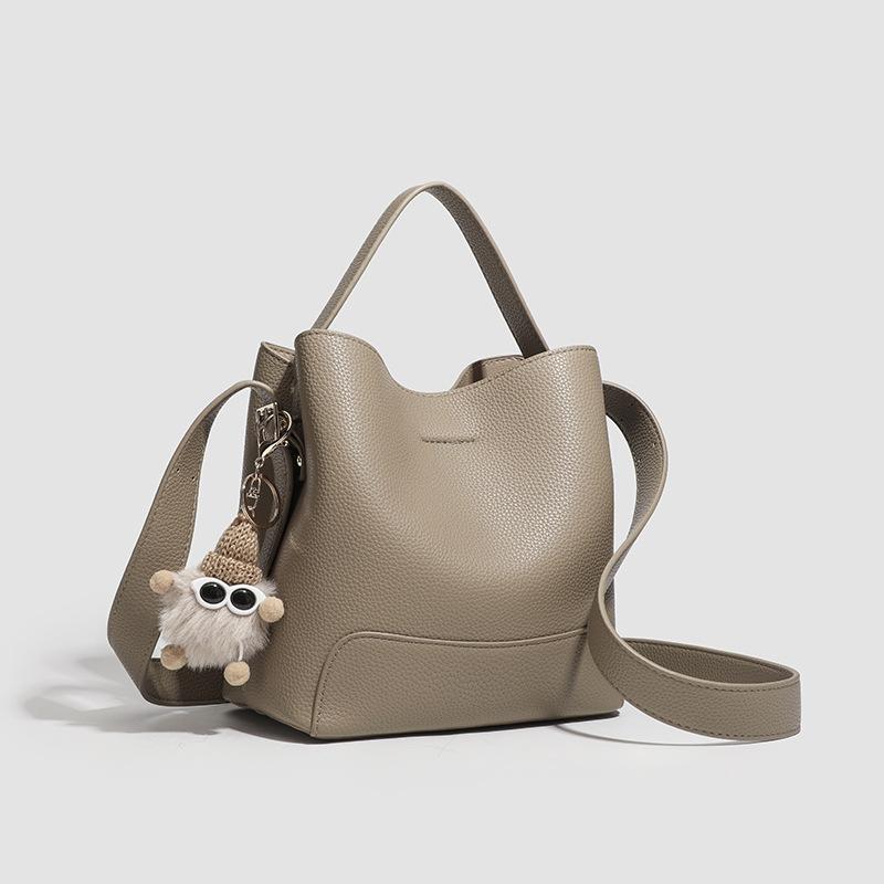 Fashionable and Simple Hand-held Bucket Bag Large-capacity Versatile Commuting Single-shoulder Crossbody Bag