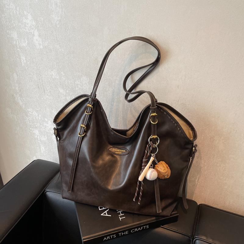 Big bag women's new trendy design sense niche tote bag simple versatile shoulder bag large capacity commuter bag