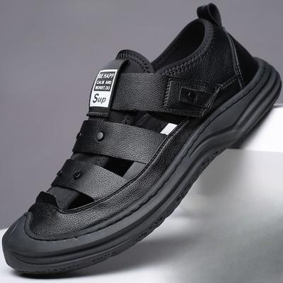 Summer Men's Shoes Breathable Casual Trend Outdoor Beach Shoes Hole Shoes Versatile Men's One-pedal Shoes Men's Sandals