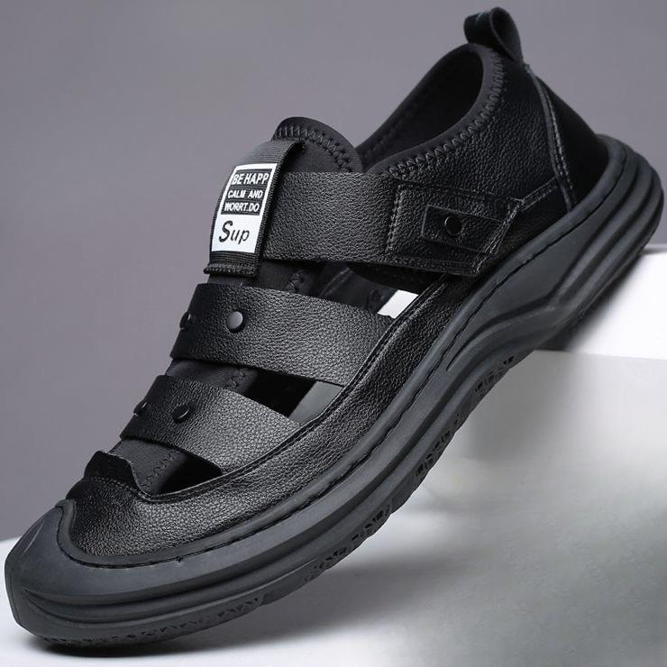 

Специальное предложение на лето из кожи. Мужские деловые повседневные сандалии с отверстиями из кожи. Мужские сандалии с отверстиями для работы. 44 чёрный