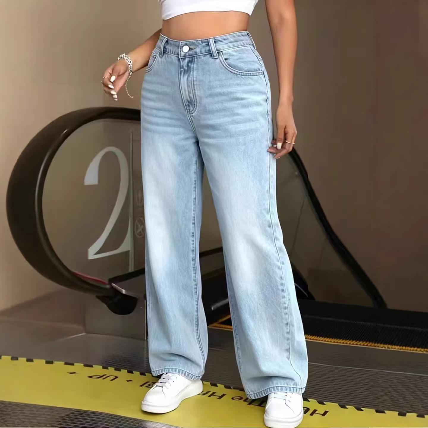 

European & American Plus Size Stretchy Mid-Waist Wide-Leg Jeans with Pocket, Zipper & Button for Women Upto 200 lbs 2XL