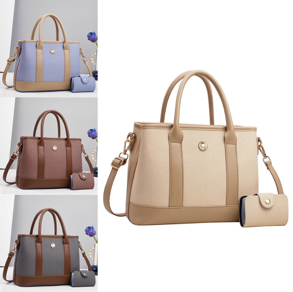 Chic And Functional Ladies Shoulder Bag With Zipper Closure And Inner Pockets