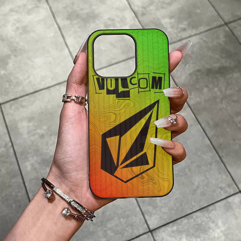 V-Volcom LOGO Fashion Phone Case For IPhone 17 16 15 14 Plus 13 12 11 Pro Max Pro Wave Corrugated Cover