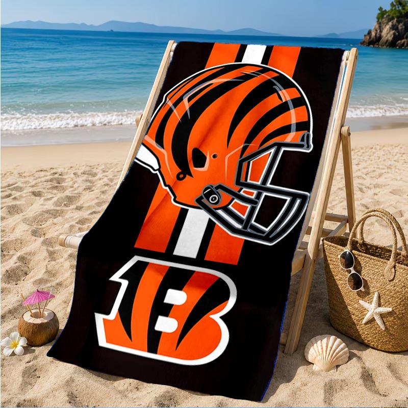 Cincinnati Bengals Helm Strandtuch, Mikrofaser-Strandtuch, Perfekt für Pool, Strand, Reisen, Heimdekoration Strandparty Fan-Geschenke