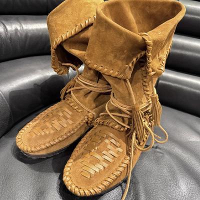 Fashion 2025 New In Brown Tasseled Whipstitched Suede Boots Women's Round Toe Highten Leather Mid Calf Boot Summer Soft Party Shoes