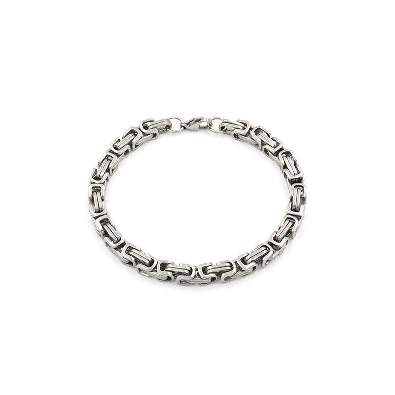 Personalized Titanium Steel Square Byzantine Bracelet Does Not Fade, High-End Imperial Chain Jewelry.
