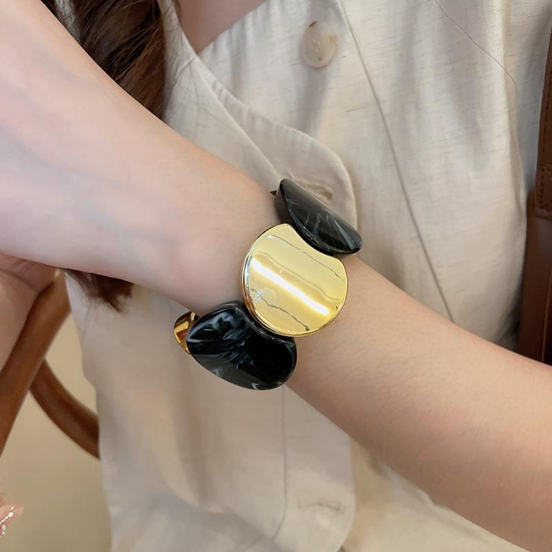1 Stuk Persoonlijkheid Feest Sieraden Multi-Stijl Rond Splicing Elastisch Touw Hars Armbanden Voor Vrouwen Smudgy Vintage Acryl Armbanden