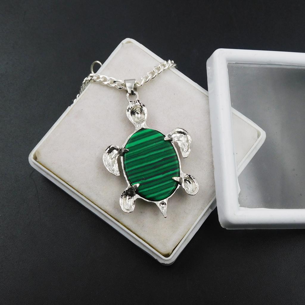 Silver 925 Beautiful Pendant With Chain 97.00 Ct Natural Turtle Fancy Green Jade P-2073-S