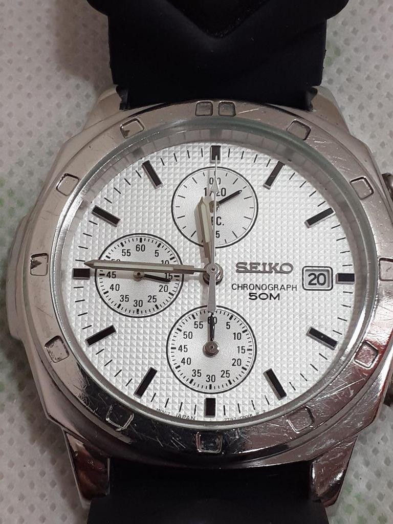 [USED] SEIKO Chronograph SOM White Dial