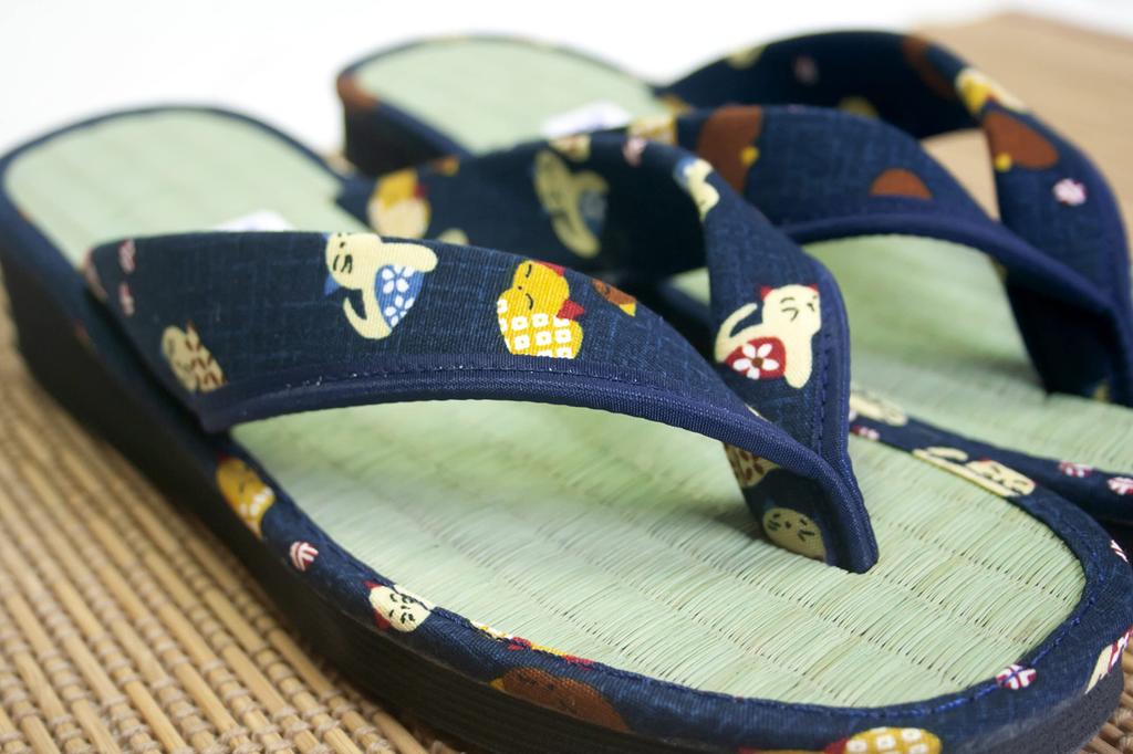 Entspannende Katze Zori Indigo Japanisch Hergestellt in ca. 23cm Sandalen, Mittel, Gefärbt, Muster, Faltbar, Innen-/Außenbereich, Japan,