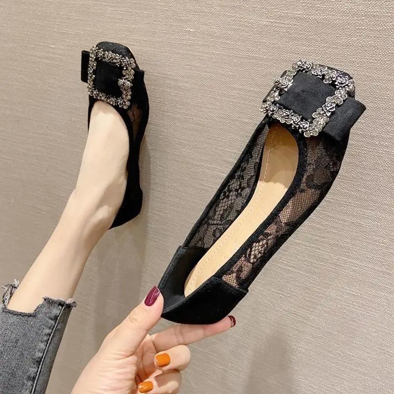 Fashion Chic and Elegant Hollow Summer Women's Flat Shoes 2025 Casual Cheap Liquidation High Quality Fashion 39 Popular Ladies Footwear