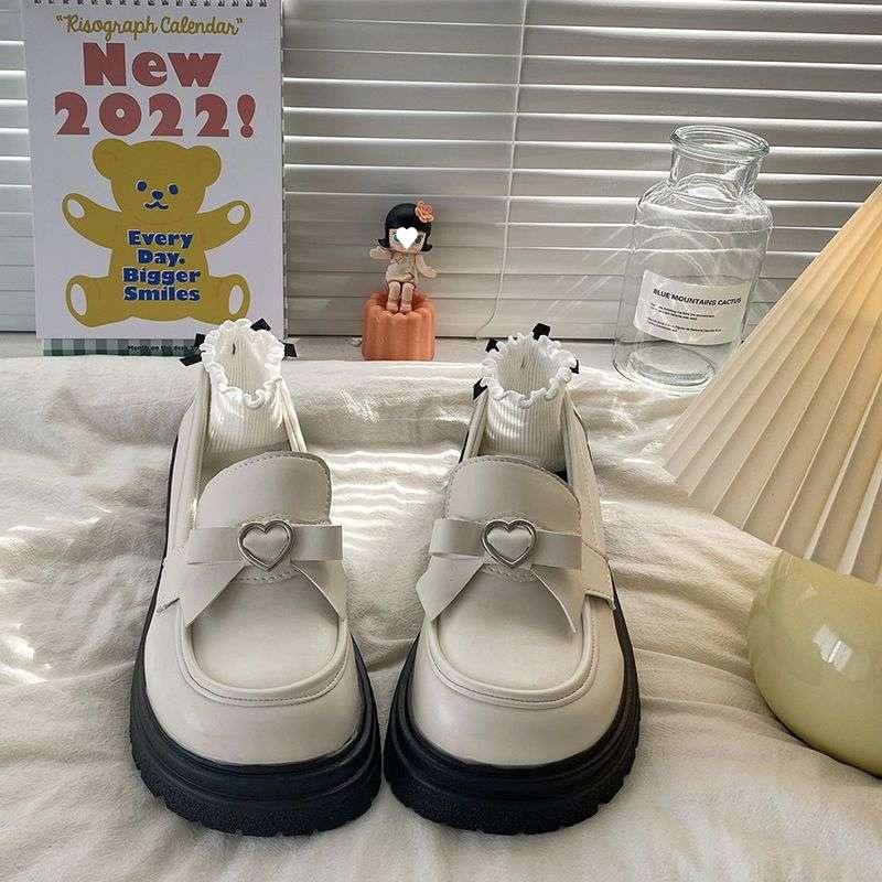Weiße Mary Jane kleine Lederschuhe Damen Sommer Britischer Stil Plateau Japanische JK Schuhe Niedlich Vielseitig Runde Spitze Student Einzelne Schuhe
