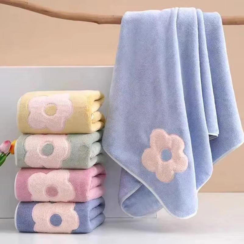 New Bath Towel in 2026 Coral Fleece Soft Absorbent No Shedding Super Comfortable Size 70*140cm Large Specification.