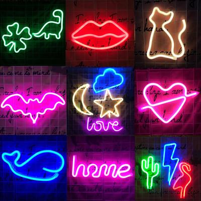 Neonfarbene Lichterkette mit Herz- und Blitzmotiven in Herz- und Blitzform – Fledermaus-Buchstaben- und Heiratsantrags-Deko für Weihnachten