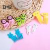 10 Stück zufällige Farbe, wiederverwendbar, langlebig, niedliches Tier-Fruchtstäbchen