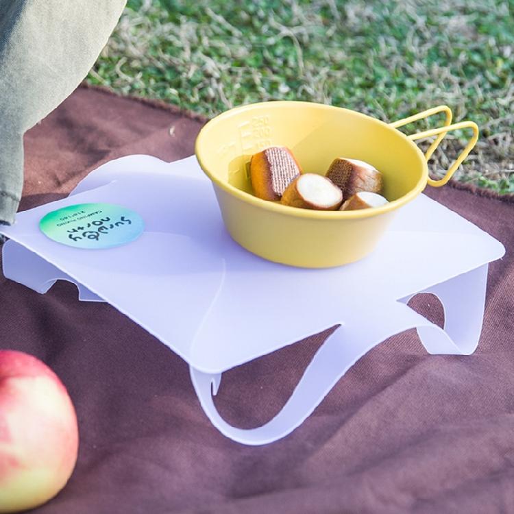 Einfacher Klapptisch Kompakt Tisch mit rutschfester Basis Wetterbeständiger Outdoor-Beistelltisch für Zusammenkünfte Kinderanlass