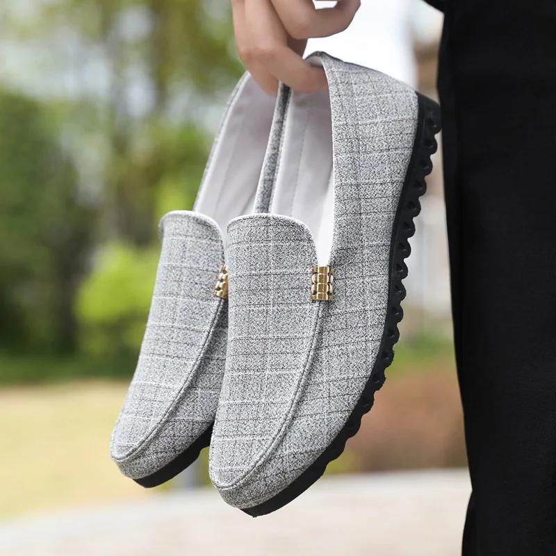 Fashion Men's Sneakers Men Loafers Comfort Flat Casual Shoes Breathable Slip-On Soft Leather Driving Flat Boat Footwear Tenis Hombres 46