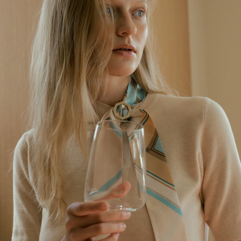 Saint Luxure Page Beige Blue