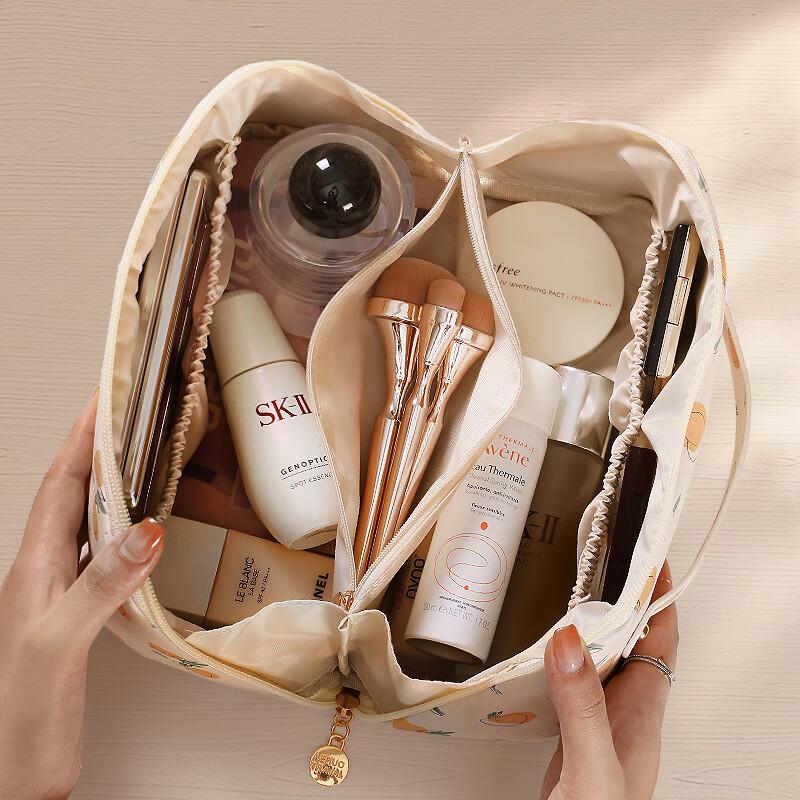 Right Away Portable Large Capacity Travel Cosmetic Bag