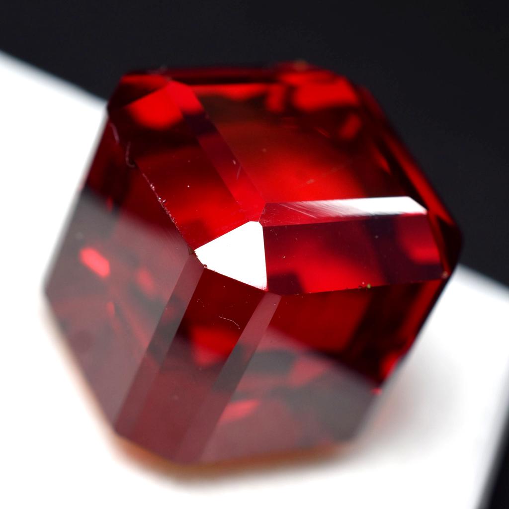Lab-Created Red Ruby Loose Gemstone 52 ct Cube Cut-W for Jewelry Making and Gem Collections