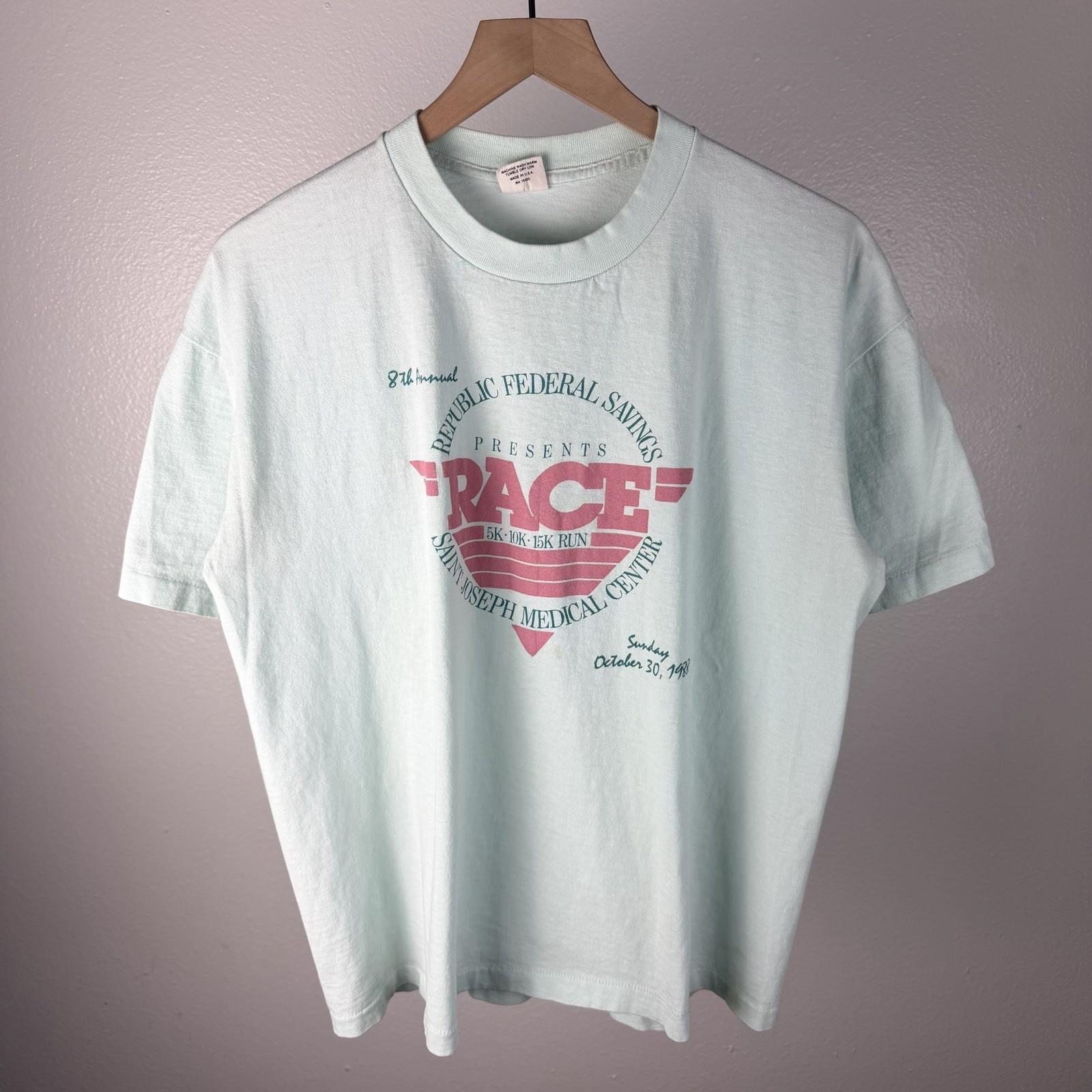 Vintage 80s Republic Federal Savings Race Marathon Running T Shirt Size Large Unisex T-Shirt S