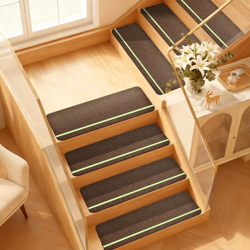 Luminous Anti-skid Stair Mat Solid Wood Staircase Foot Mats Step Mute Pad Luminous Guidance for Home Step Rugs Cutting Freely Effective Water Absorpt