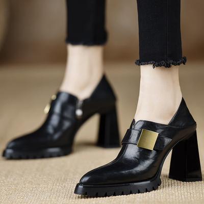 Mode Printemps Nouvelles Chaussures à Talons Épais Mode Femme Pointues Fermeture Éclair Latérale Boucle Métallique Antidérapantes Résistantes à l'Usure Talons Hauts