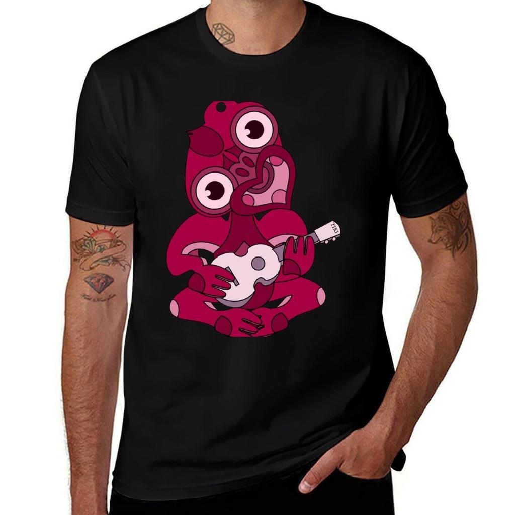 Pink Hei Tiki with ukulele TShirt Casual Basic Short Sleeve TShirt