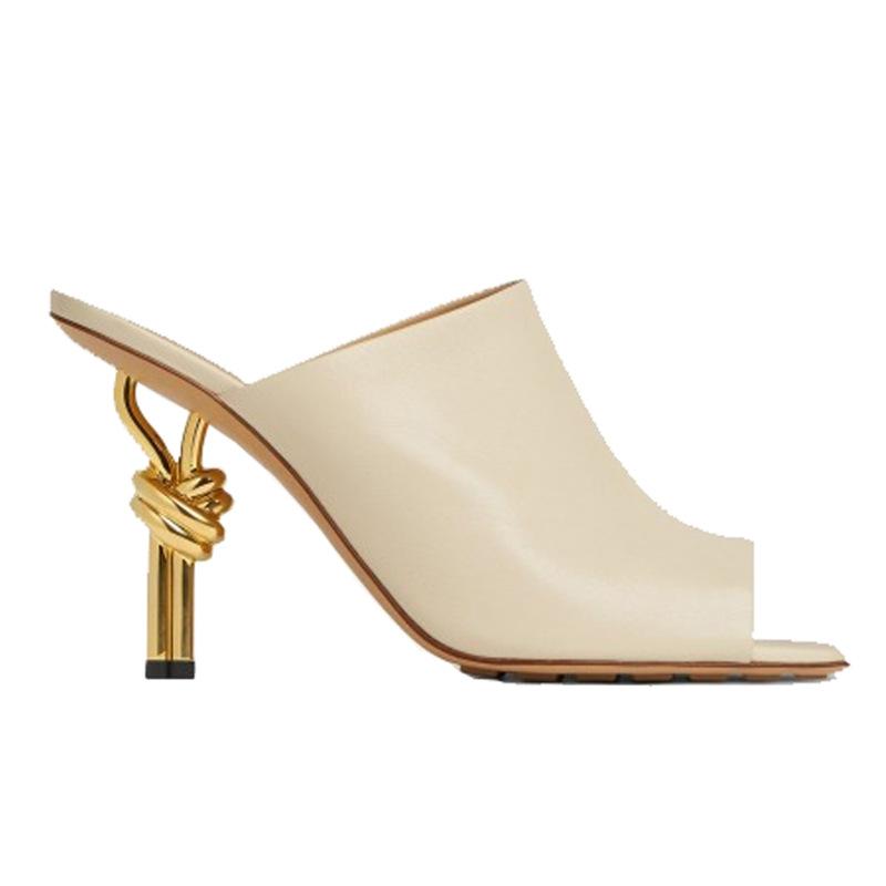 Mode Europäisch Amerikanisch Sommer Hohe Qualität Unregelmäßiger Hoher Absatz Quadratische Zehe Pantoletten Damen Nachtclub Show Bankett Übergröße Sandalen