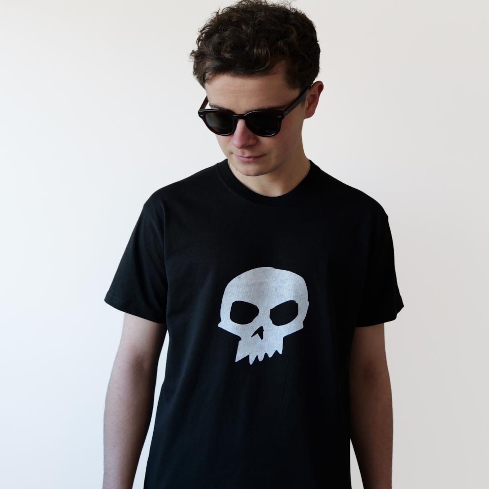 Black Skull T-Shirt – Heavyweight Organic Cotton, Hand Screen Printed 4XL