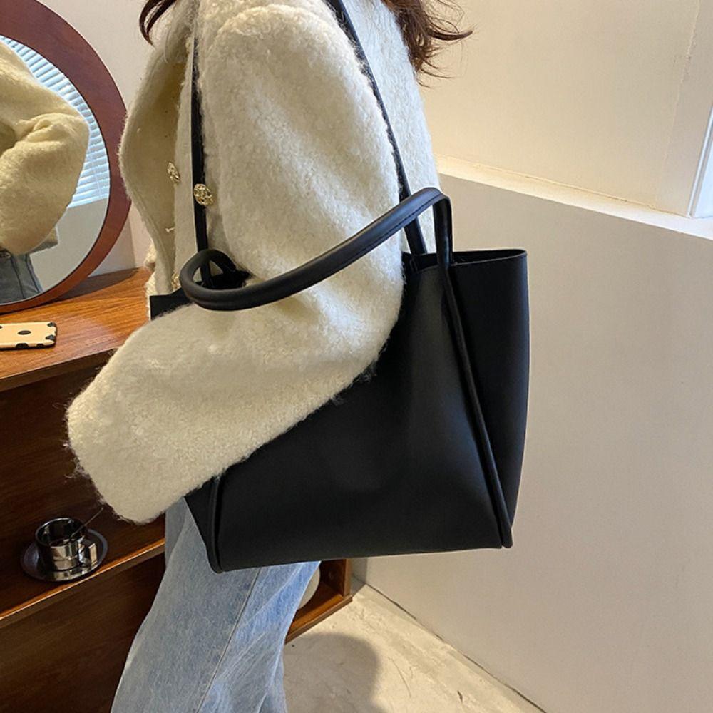 French Style PU Leather Shoulder Bag Simple Casual New Design Tote Bag Retro Underarm Bag  Travel