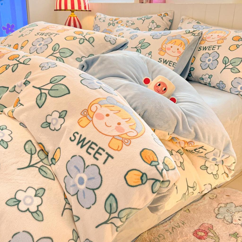 Set Lenzuola 4 Pezzi in Velluto di Latte: Set 3 Pezzi Lenzuolo e Copripiumino Spesso in Pile Corallo Autunno/Inverno, Edizione 2025.