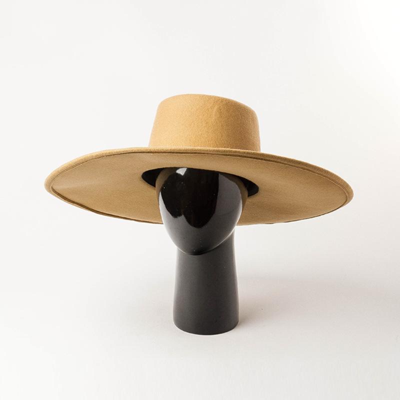 European, American autumn and winter new simple and fashionable halo ring flat top big brim wool top hat catwalk shopping big edge felt hat