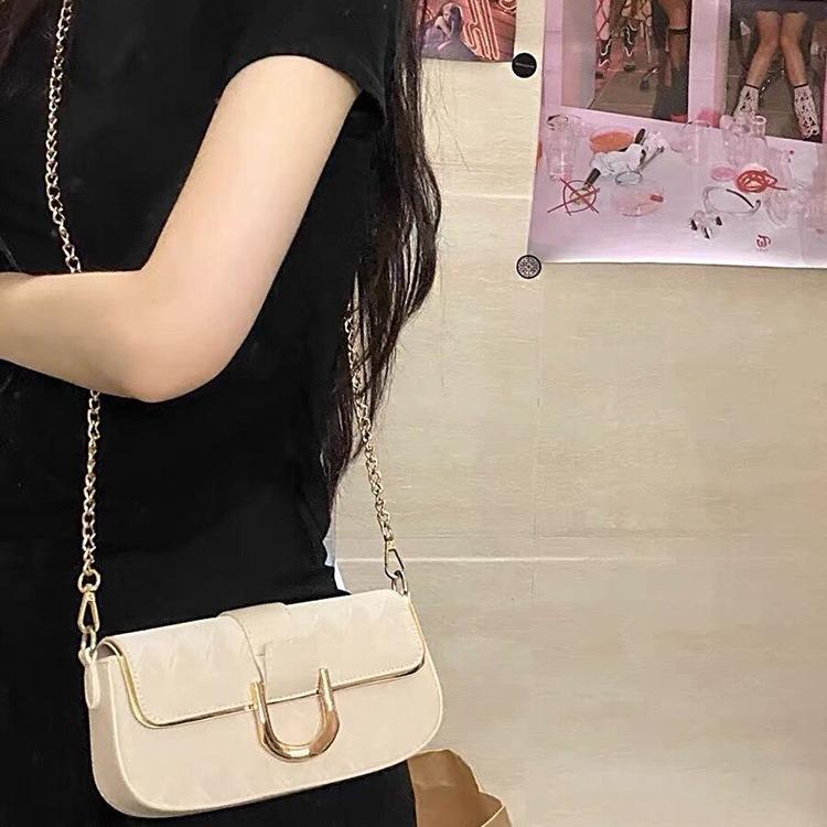 Li Cha's new high-end sense simple temperament small square bag single shoulder messenger bag fashionable versatile underarm bag women