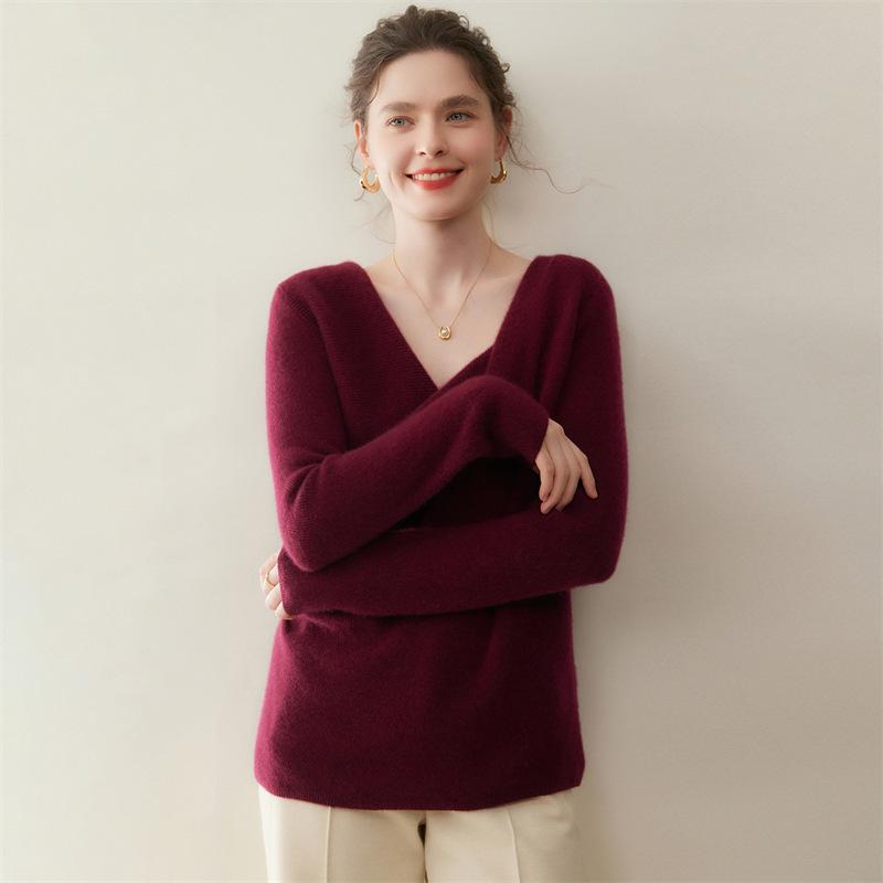Women's Cashmere Knit Pullover - Slimming, Soft, Skin-Friendly, Twelve-Needle Solid Color Design