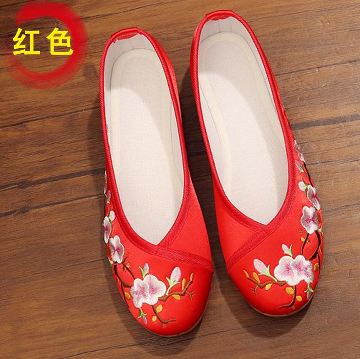 Fashion Women Summer 2025 Flat-heeled Shoe National Dance Flats Comfortable Women's Loafers 34 Women Chinese Embroidered Foral Shoes