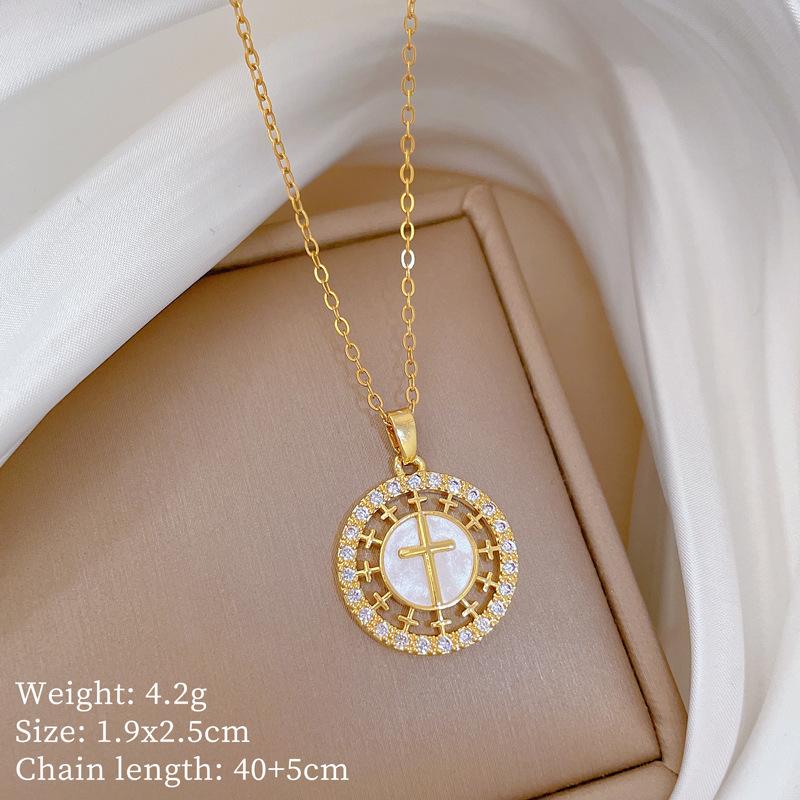 Copper Micro-Inlaid Love Fashion Light Luxury Temperament Gorgeous Full Diamond Necklace Female Versatile Collarbone Chain Titanium Steel