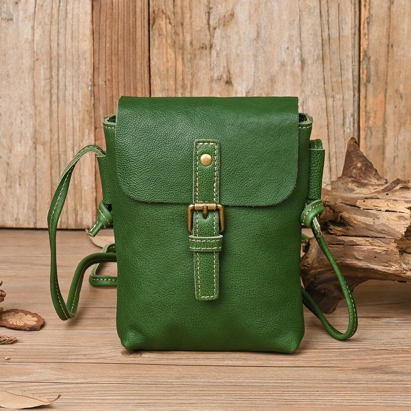 Vintage and Trendy Women's Bag, Vintage and Artistic Style Vegetable Tanned Leather Small Bag, Simple Single Shoulder Crossbody Phone Bag