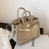 Chic Women's Crocodile Pattern Kelly Bag - Stylish European & American Design