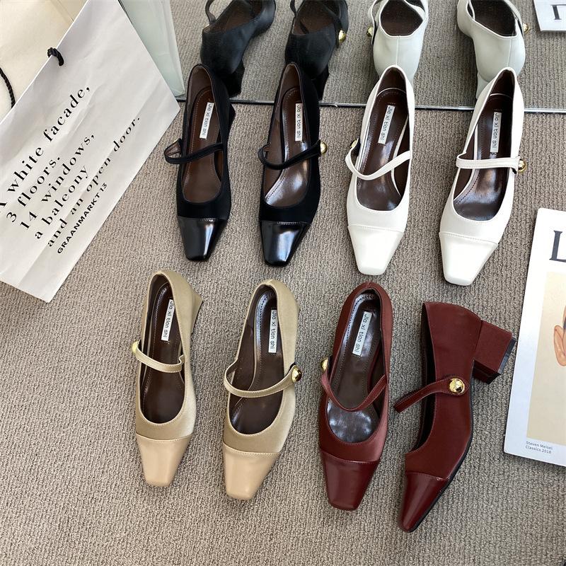 2025 Spring and Autumn New Fashion Versatile French Retro Velcro Mary Jane Shoes Women's Middle Heel Single Shoes Square Head