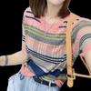 Neues regenbogenfarben gestreiftes T-Shirt für Damen Kurzärmeliges schickes Eisseiden-Top Sommer Hohlpullover