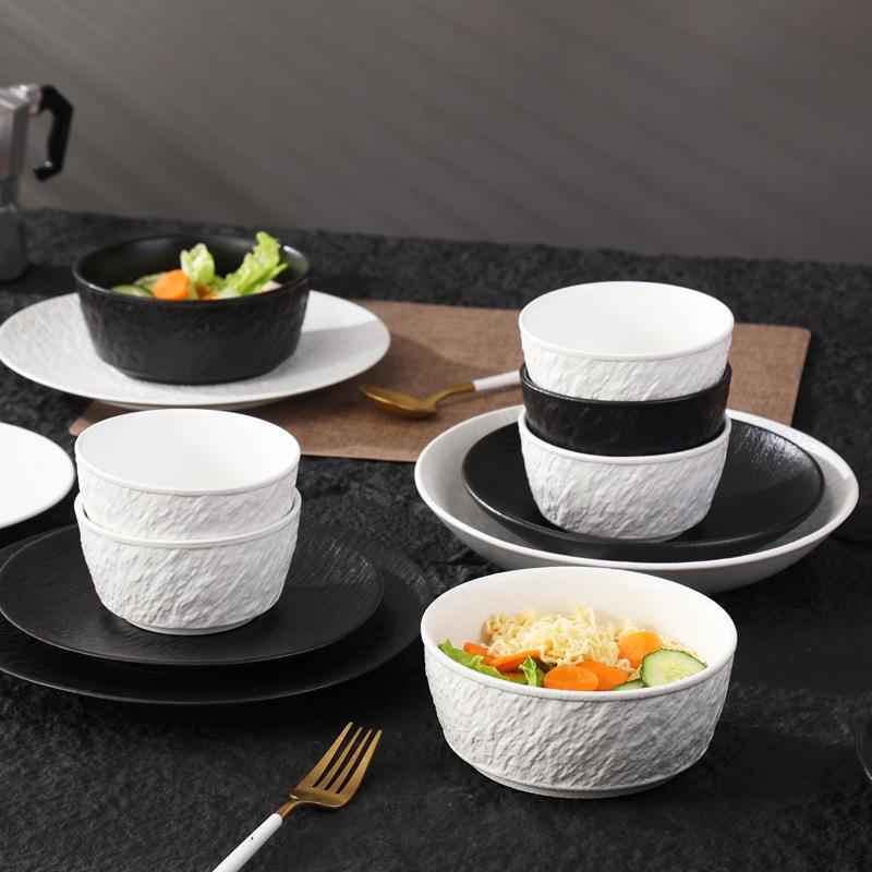 Nordic Style Large Ceramic Bowl: Round Underglaze Design, Thickened for Heat Resistance, Perfect for Soup, Salad, or Noodles.