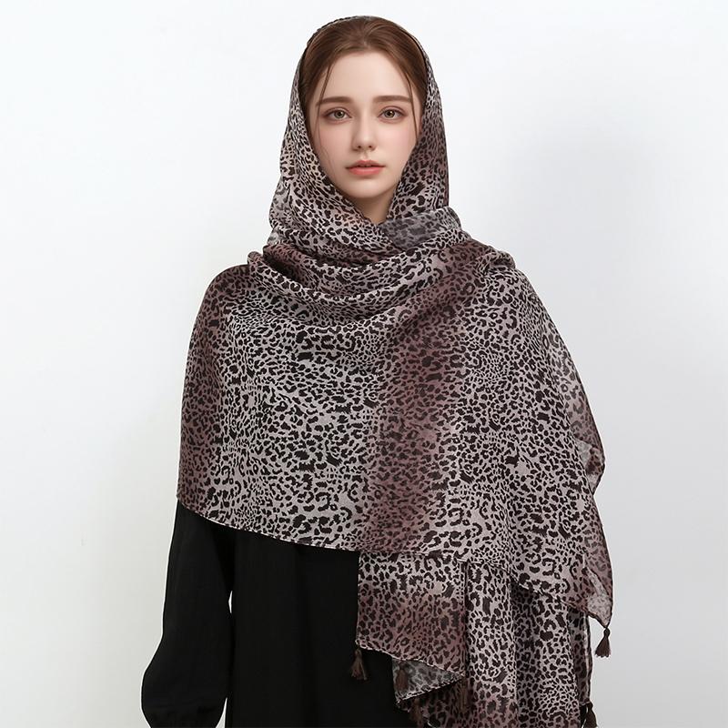 Fashionable Cotton Scarf For WomenBeach ShawlHeadscarf Cashmere Round Cover ScarfLuxury Brand Autumn And Winter Scarf