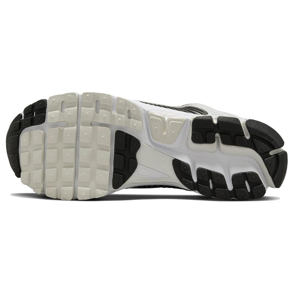 New Nike Zoom Vomero 5 White Black FB9149-101