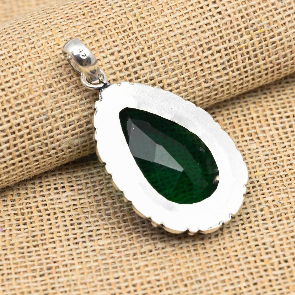 Chrome Diopside Ädelsten Handgjorda 925 Sterling Silver Smycken Underbara hänge för henne