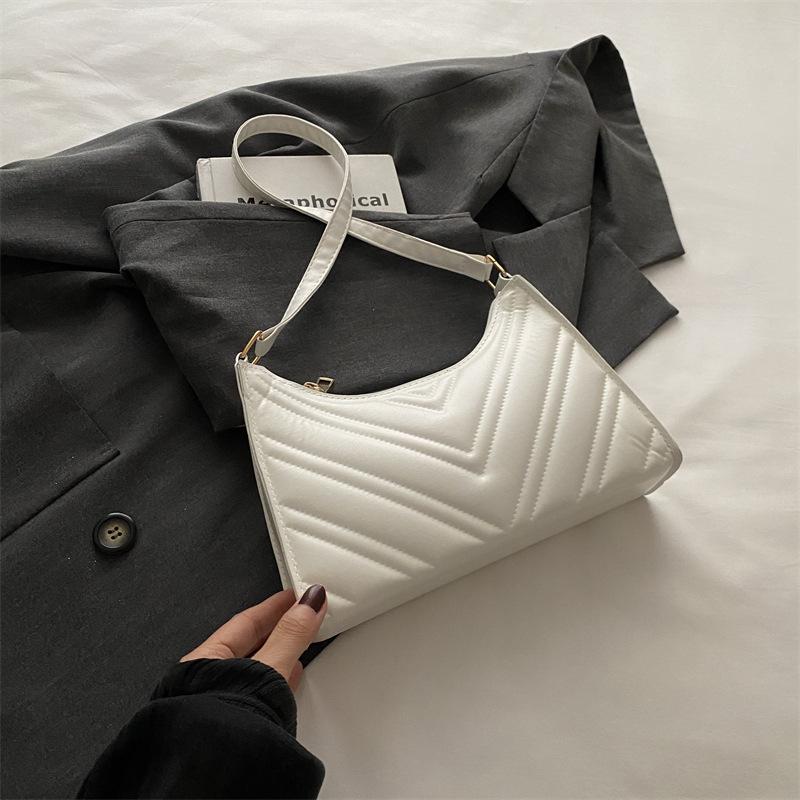 

Модна жіноча сумка в іноземному стилі 2024 року, популярна нова модна проста сумка в формі півмісяця, повсякденна трендова сумка під пахвою білий