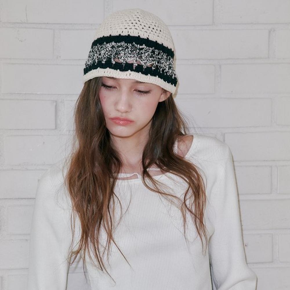 Allincomplete Snuggle Beanie  2 Colors 