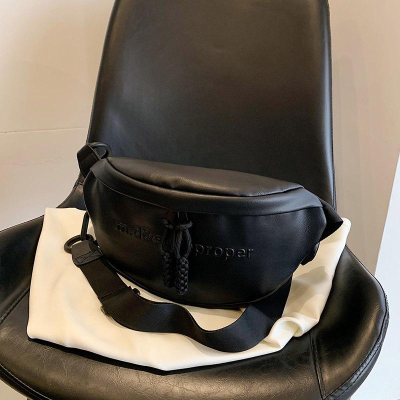 Men's and women's chest bags, casual dumpling bags, 2025 new trendy cool sports versatile one-shoulder crossbody bags, high-end waist bags for women