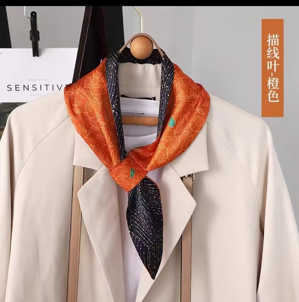 Printed spring new ear silk scarf Korean version double-sided small ear scarf interspersed with streamer women's versatile neck protector