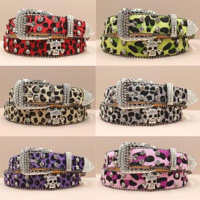 אביזרים – רצועות וחגורות לנשים